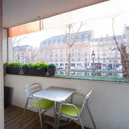 Grand 3 Pieces#loft#2 Chambres#canal Saint Martin Paris
